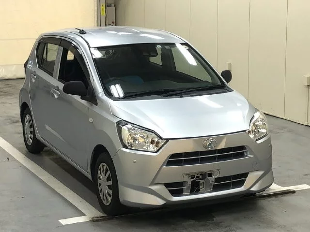 Daihatsu Mira e:S LA350S 2021